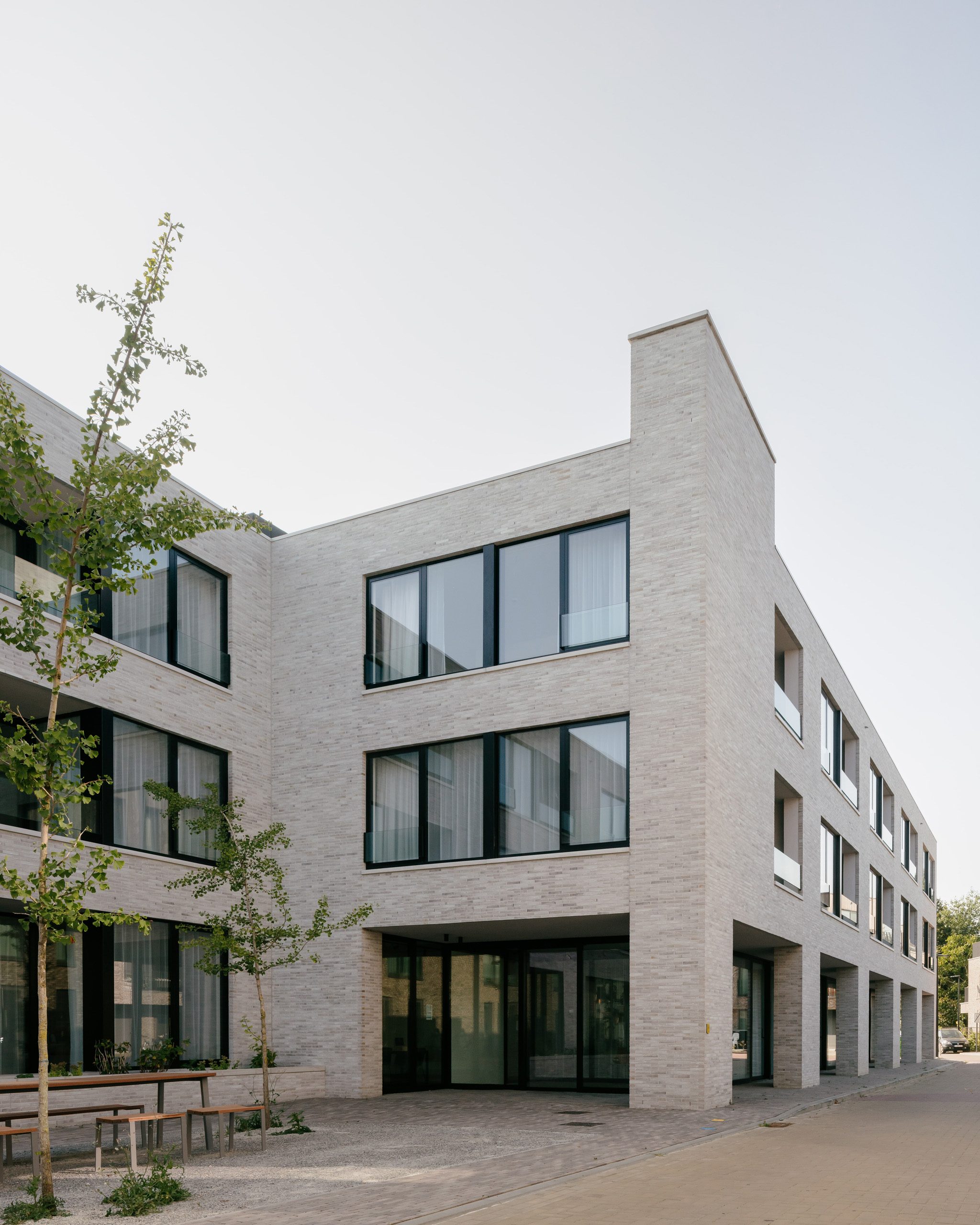 Studio Jan Vermeulen - co housing project borsbeek bricks residential unit Studio Jan Vermeulen, Architecture & Urbanism