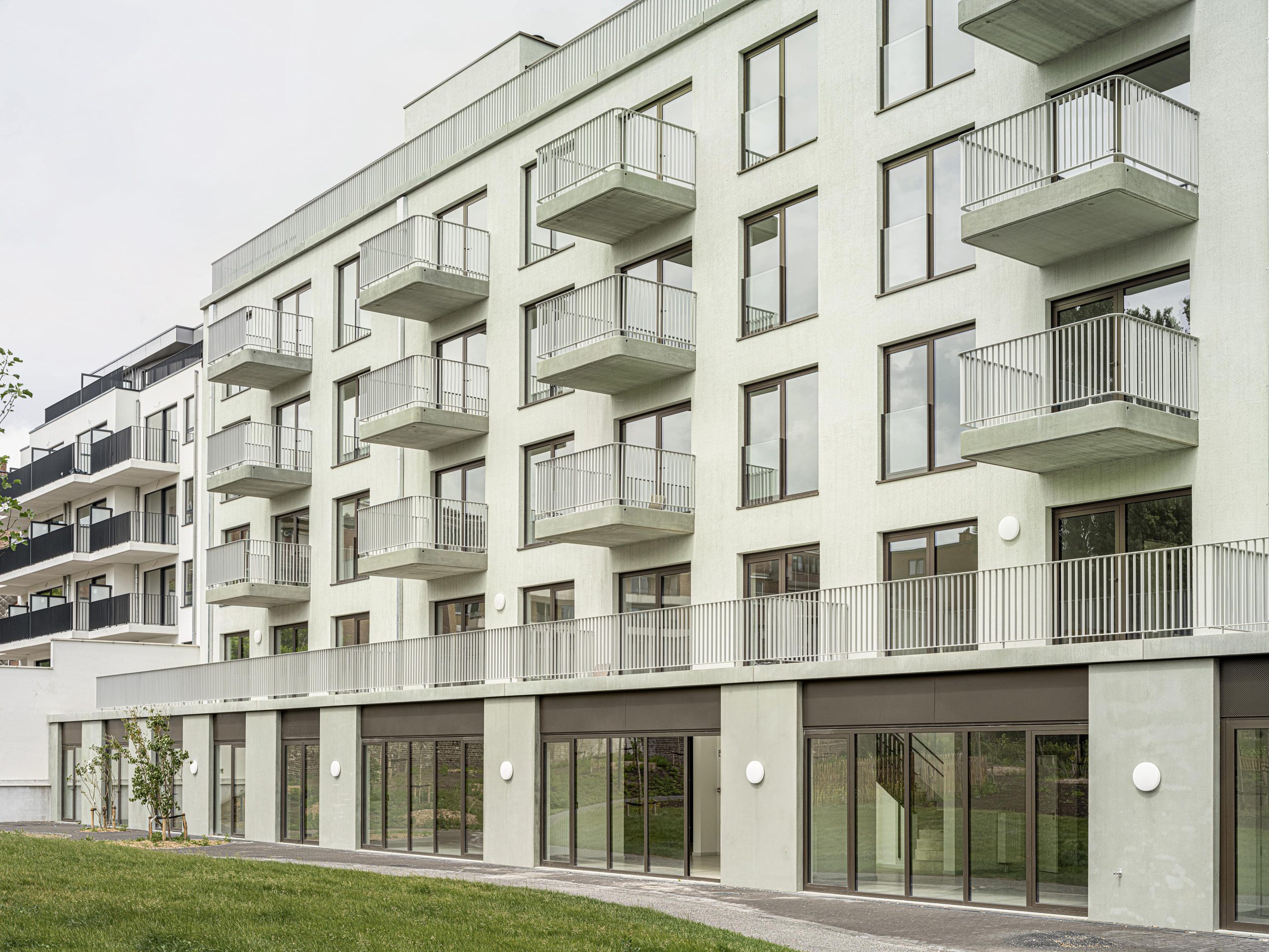 Studio Jan Vermeulen - SOHO - 66 social housing units in Brussels residential building front facade Studio Jan Vermeulen, Architecture & Urbanism